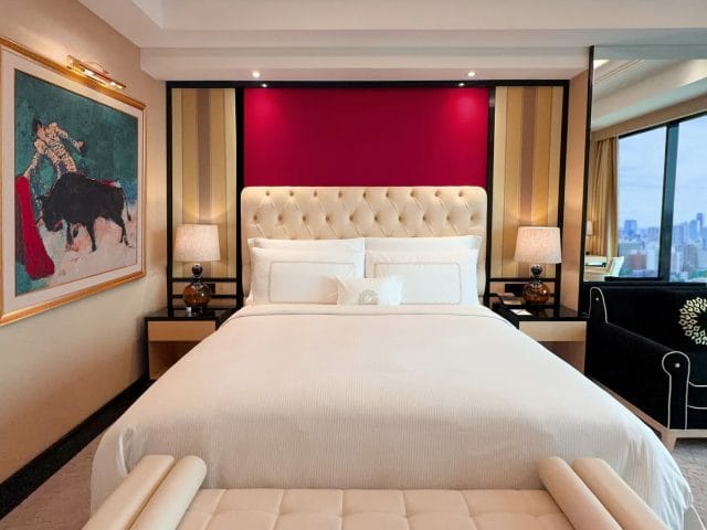 Premier Room