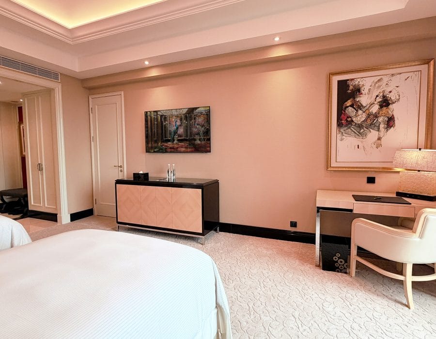 Club Premier Room