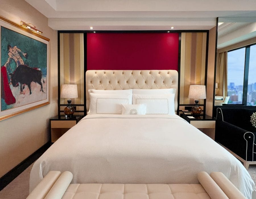 Premier Room